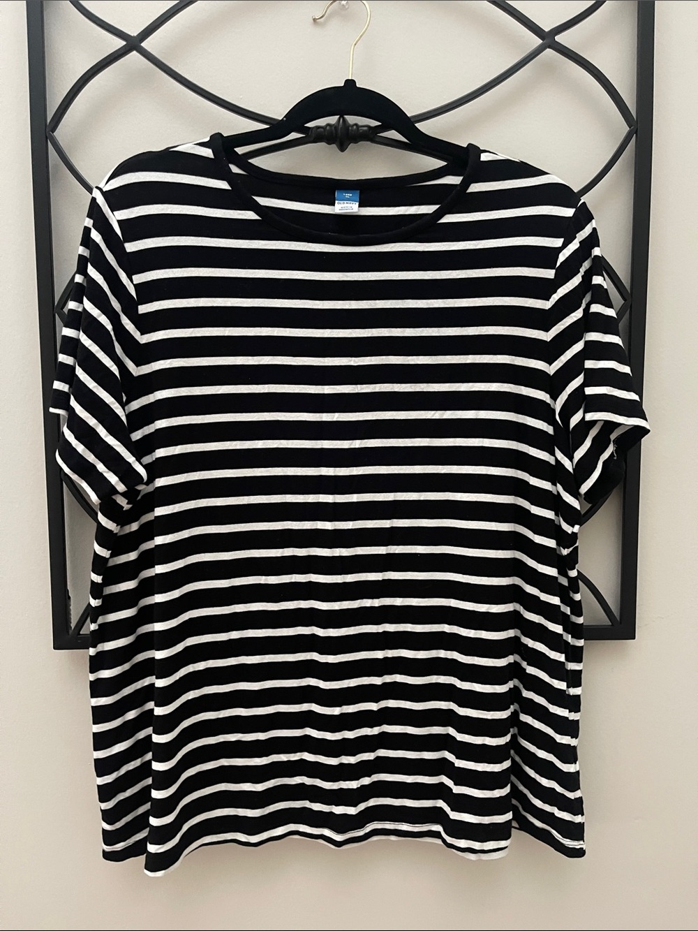 Old Navy Luxe Black & White Striped Top